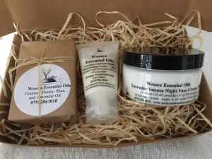 Medium Lavender Gift Box